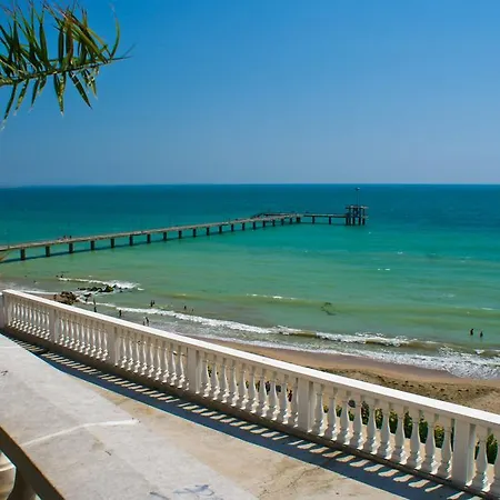 Patriarh Evtimiy Apartment